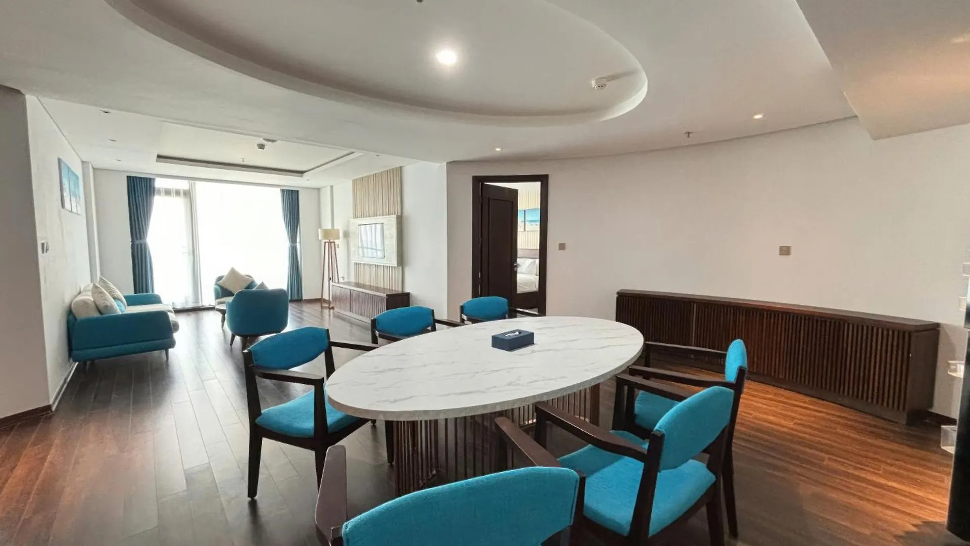 Canvas Danang Beach Hotel  Da Nang