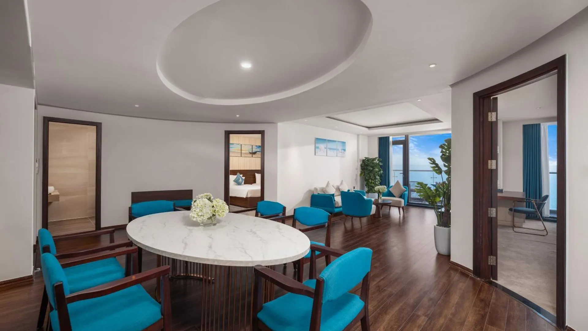 Canvas Danang Beach Hotel