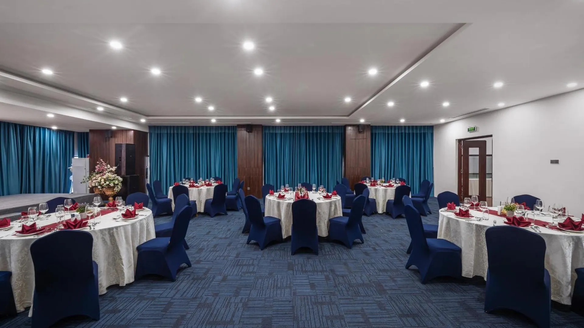 Canvas Danang Beach Hotel