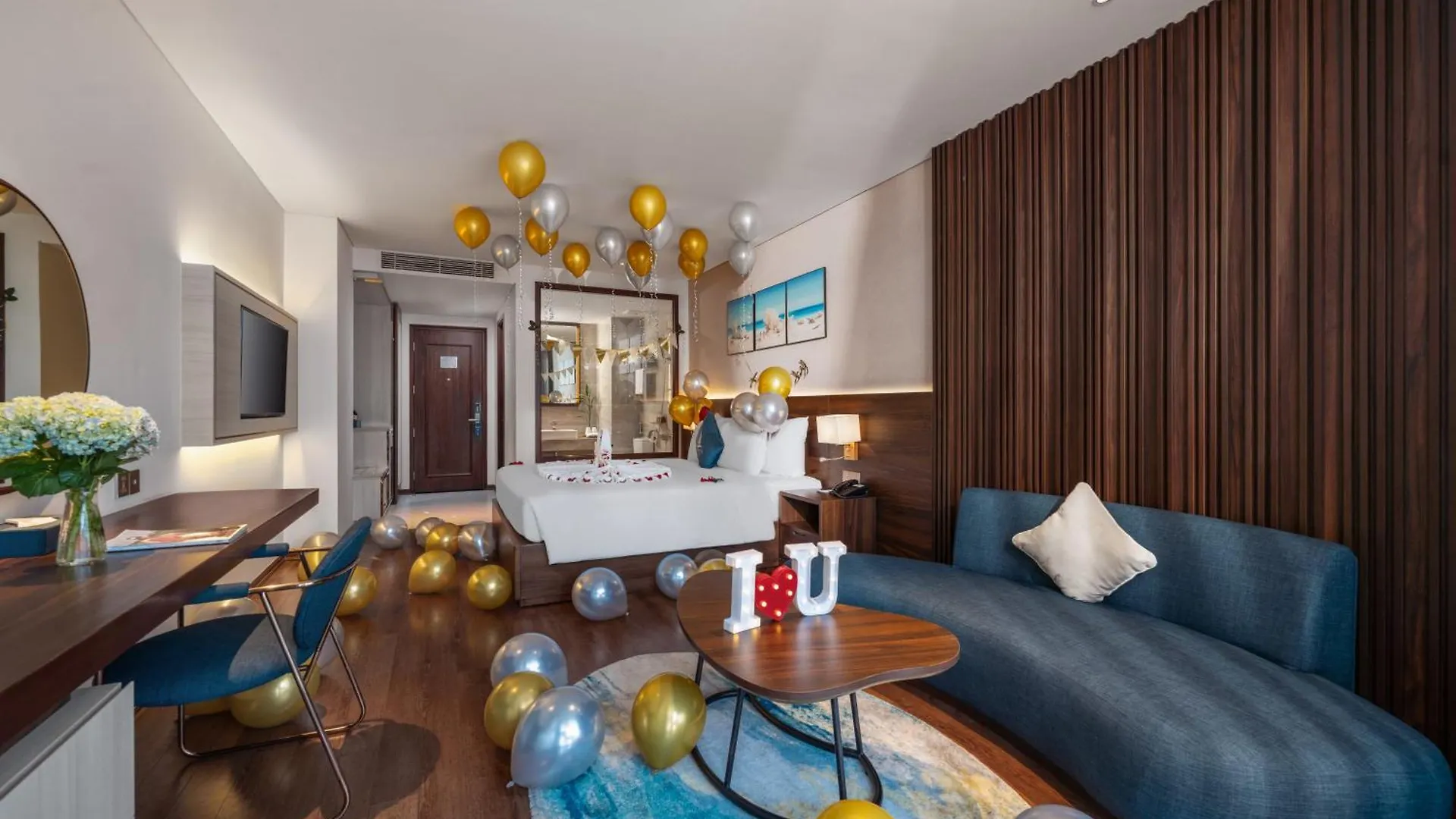 Canvas Danang Beach Hotel